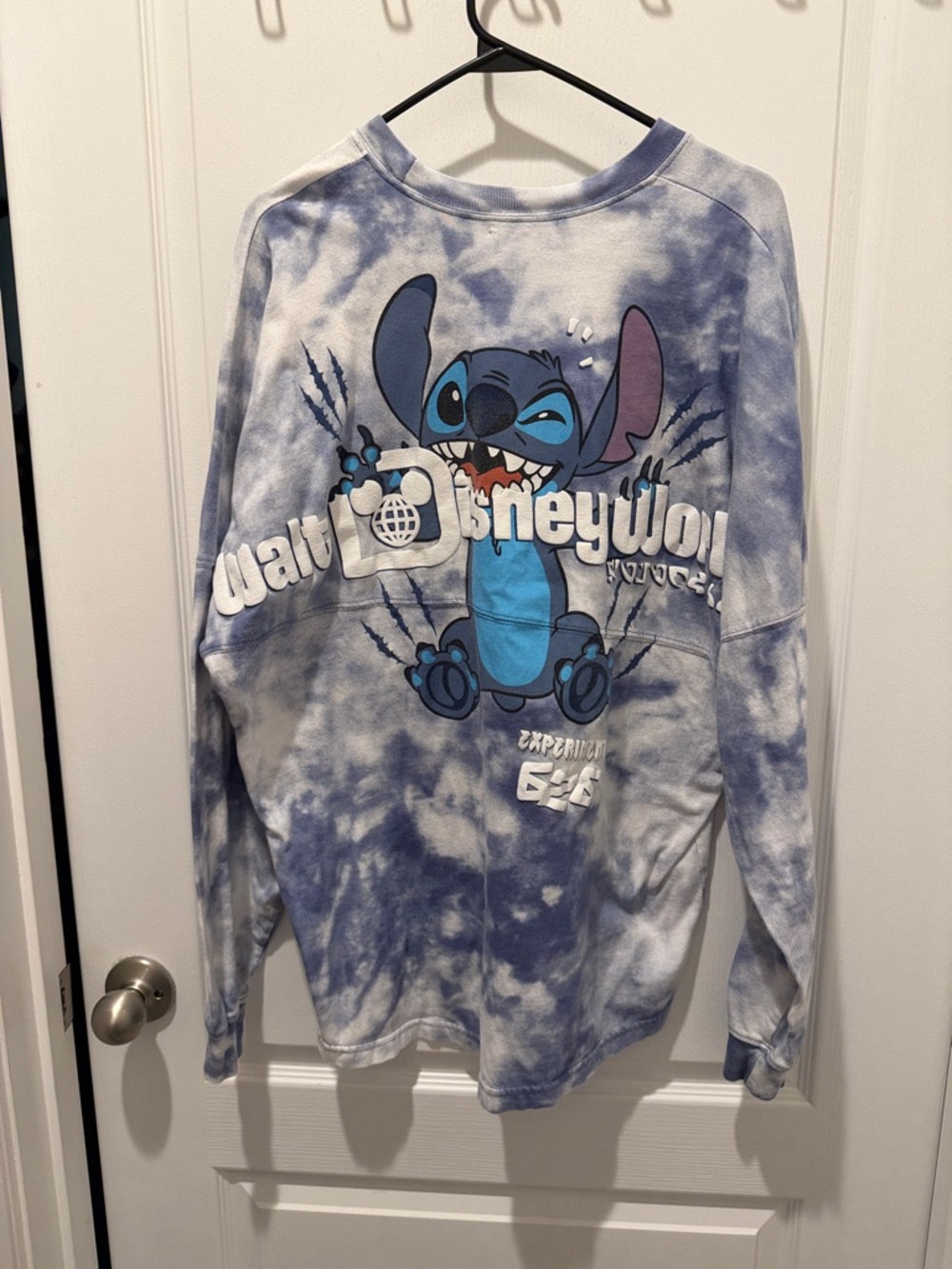 Disney Stitch blue tie-dye spirit jersey size Large